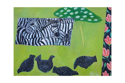 Gemälde mit einigen Zebras neben einem grünen Baum, davor 4 Rebhühner